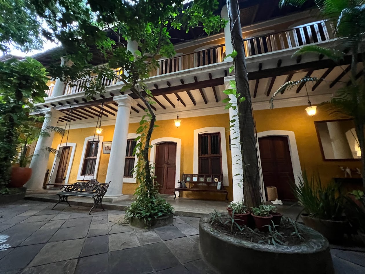 Pondicherry Heritage Tour: Walk