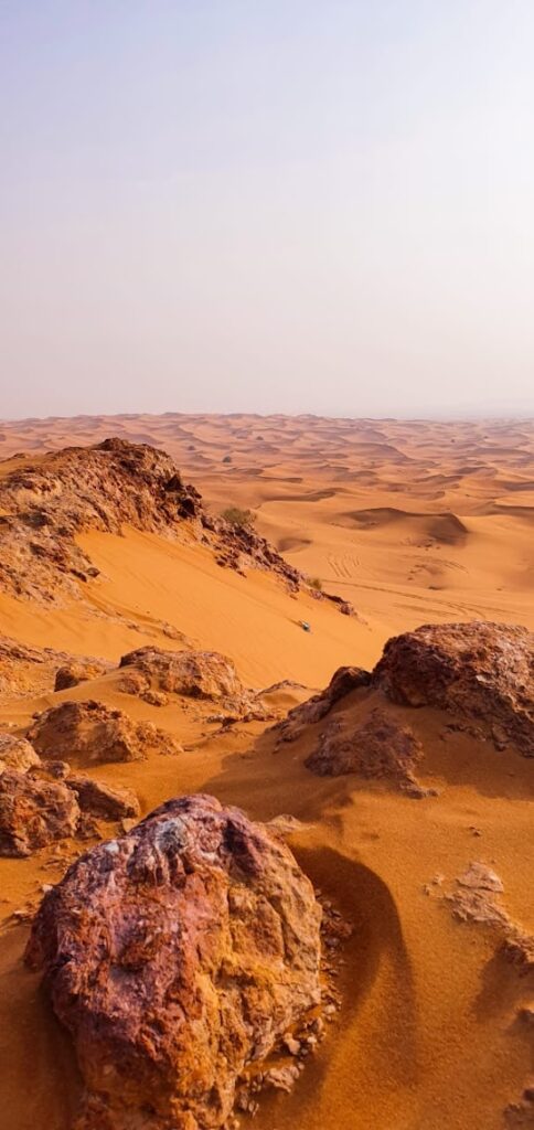 Pink Rock – The Desert Landmark Every UAE Off-Roader Should Visit