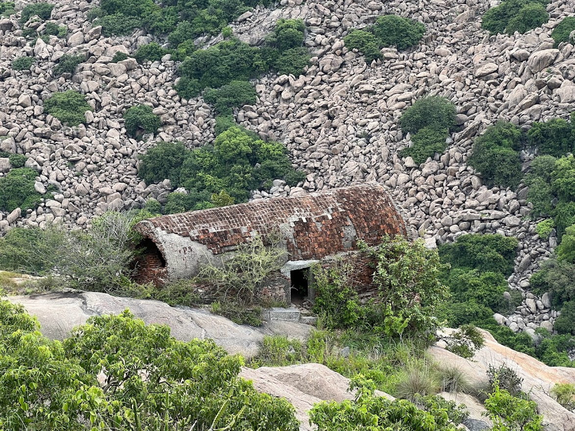 Gengavaram Dhuruvan Fort Trek – Explore the Hidden Chola Dynasty Fort photo 2
