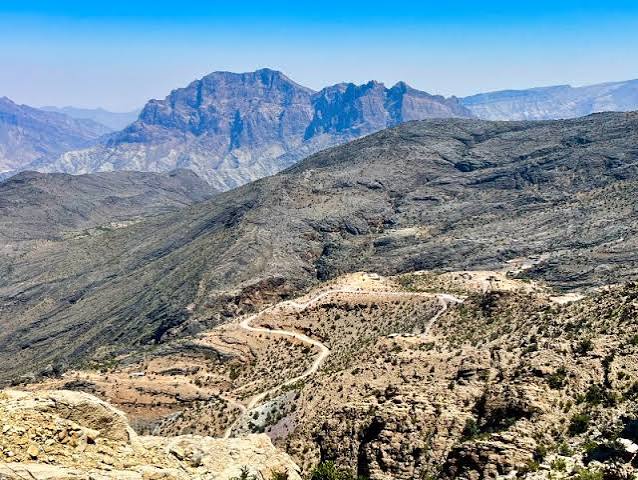 Wadi Bani Awf – Oman's Most Spectacular Mountain Off-Road Adventure photo 2