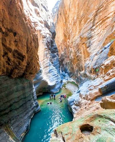 Snake Gorge Canyon – Oman's Ultimate Canyon Adventure