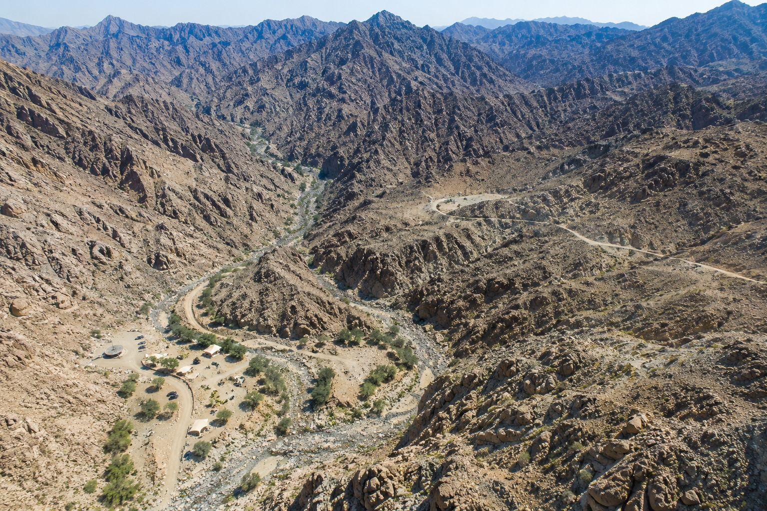 Wadi Shawka Hiking Trail – Three Summits photo 1