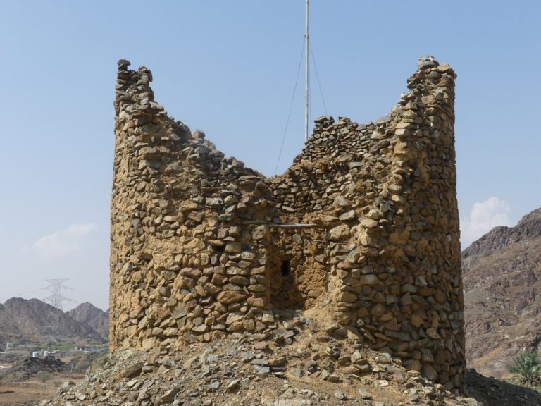 Wadi Maidaq – 4x4 Wadi Drive & Mountain Escape