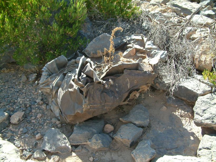 Crash site of an RAF Venom | Jebel Akhdar Oman photo 2