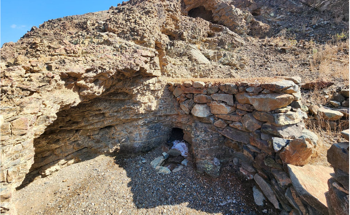 Al Atimi Cave – A Hidden Spot in the Al Hail Mountains photo 2